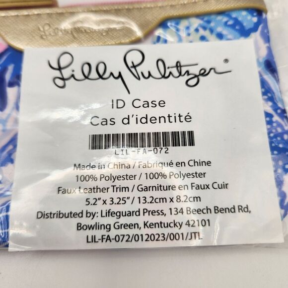 Lilly Pulitzer ID Case with Key Ring 5.2in x 3.25in - Picture 2 of 5